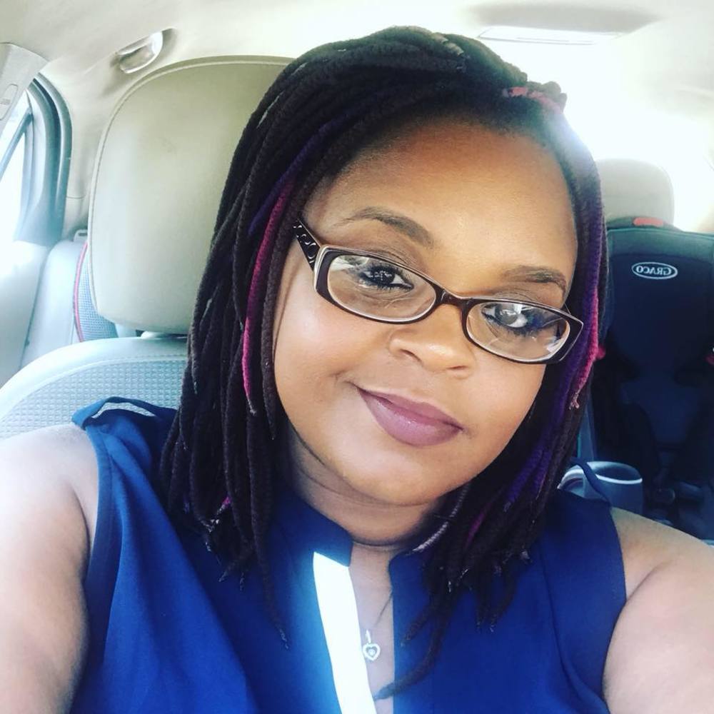 Meet your Posher, Danielle